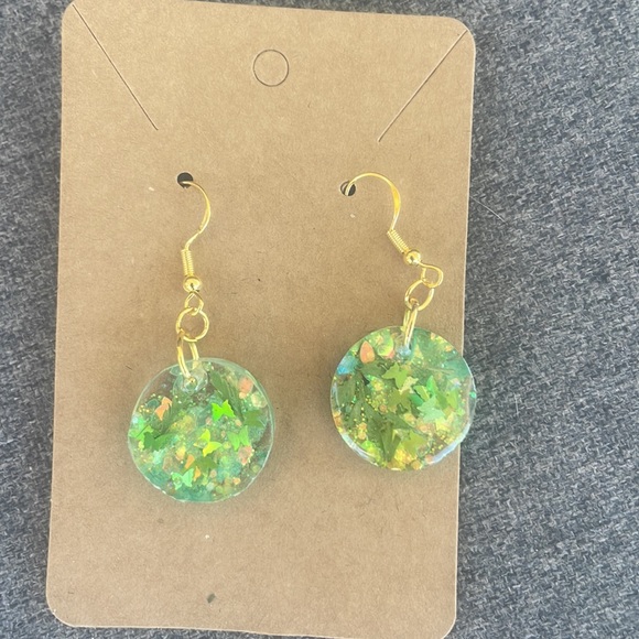 #104 Small Pressed Flower Earrings - Picture 10 of 11